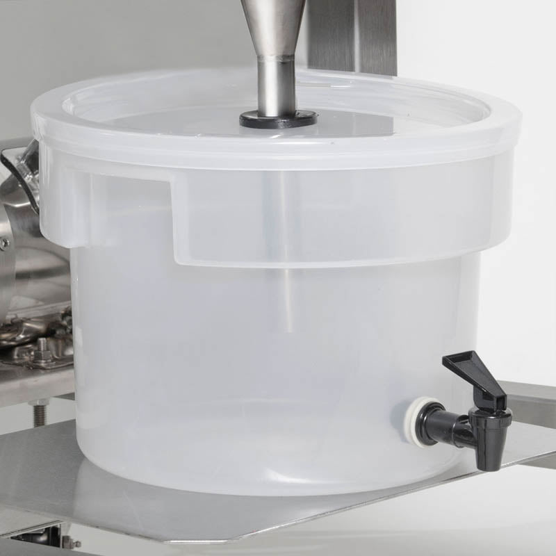 juice-container-with-spout-lid-w-hole19236